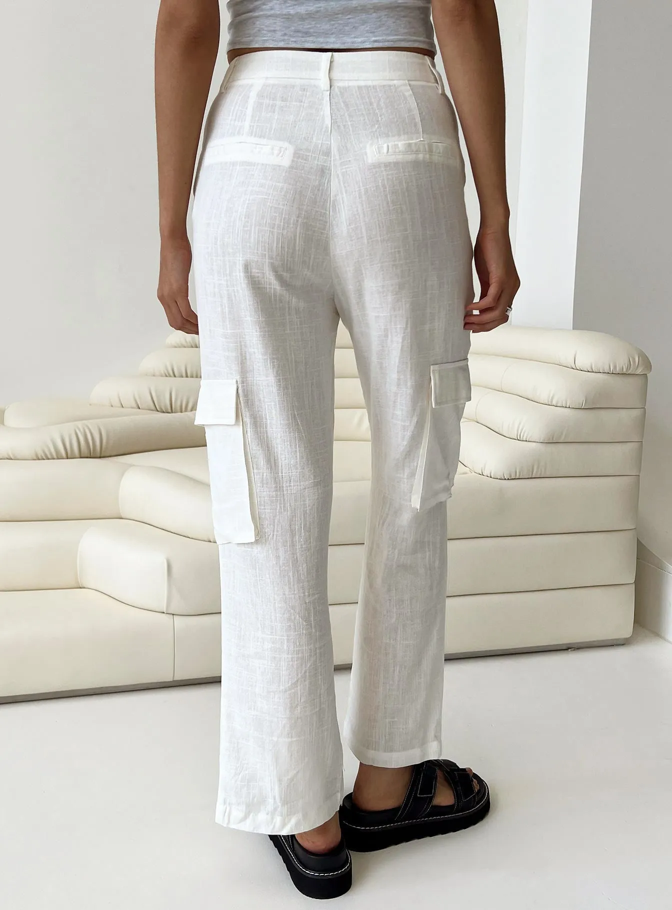 Aki White Pants