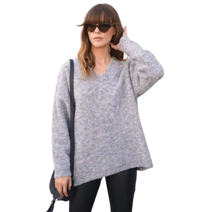 Artica Oversized V-Neck Sweater