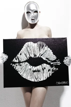 Canvas Lip Painting