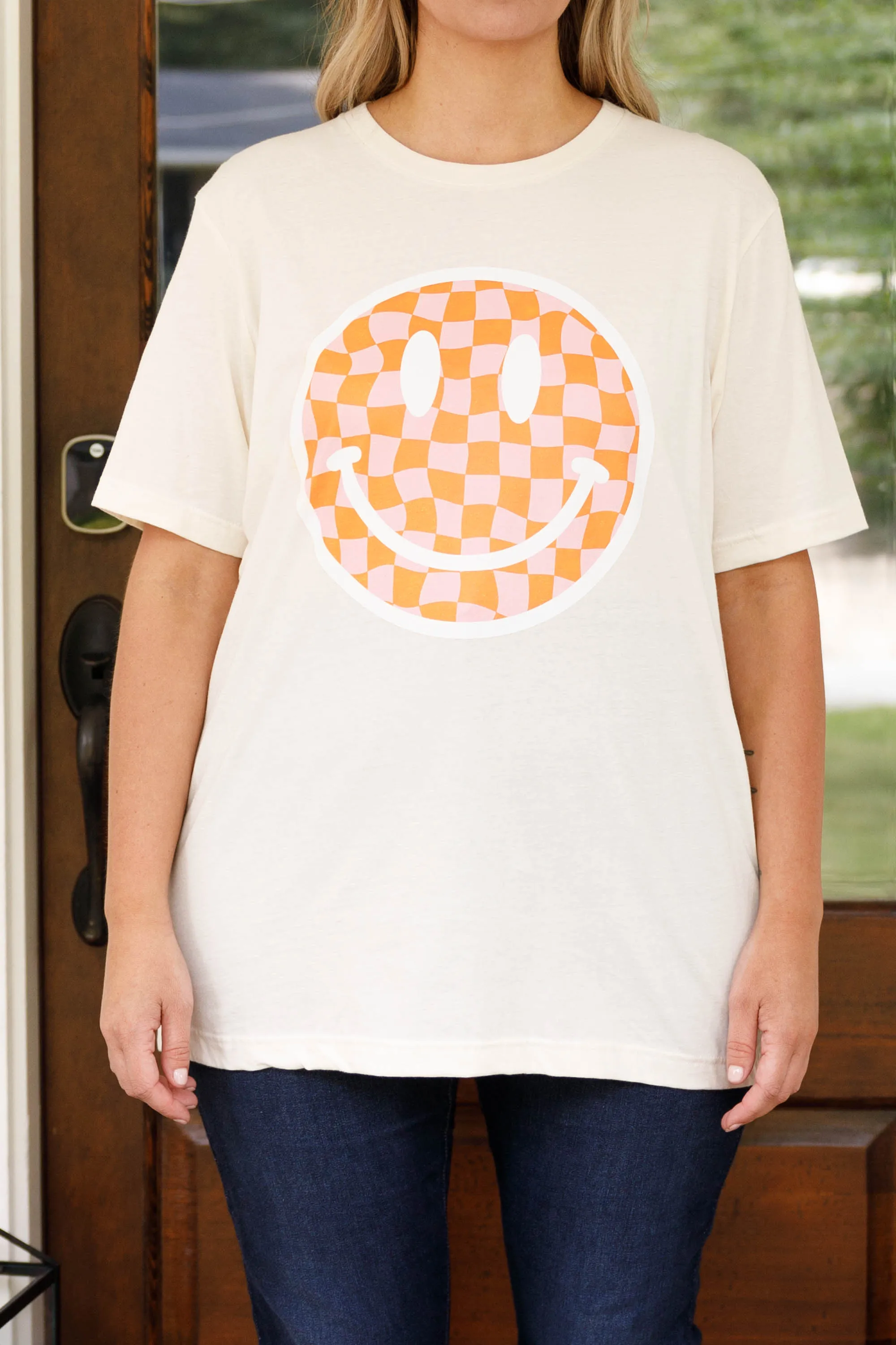 Checkered Pink Smiley T-Shirt, Natural.