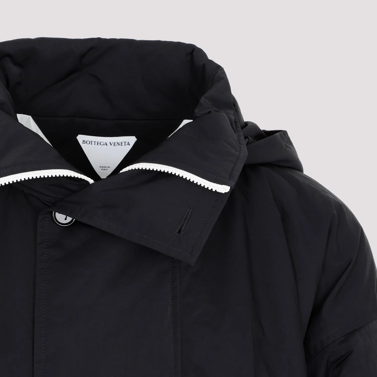 HOODED NYLON JACKET