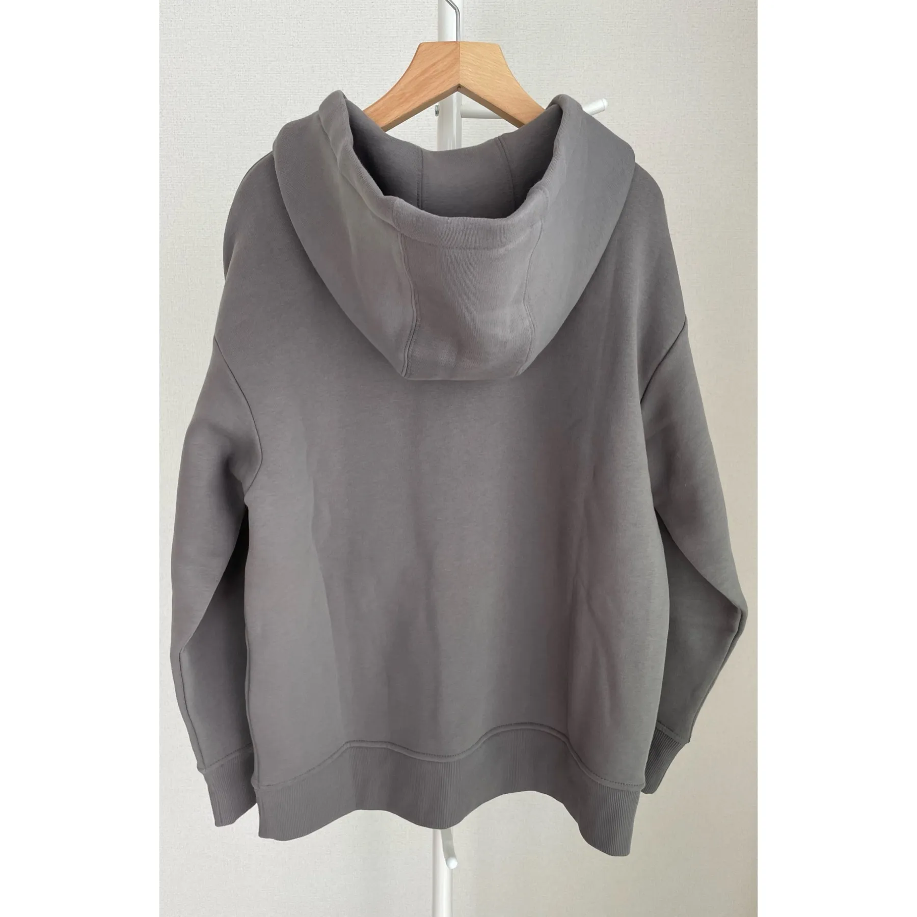 Max Mara | Sweatshirt | Unisex | Long Sleeves | Plain | Cotton | Logo