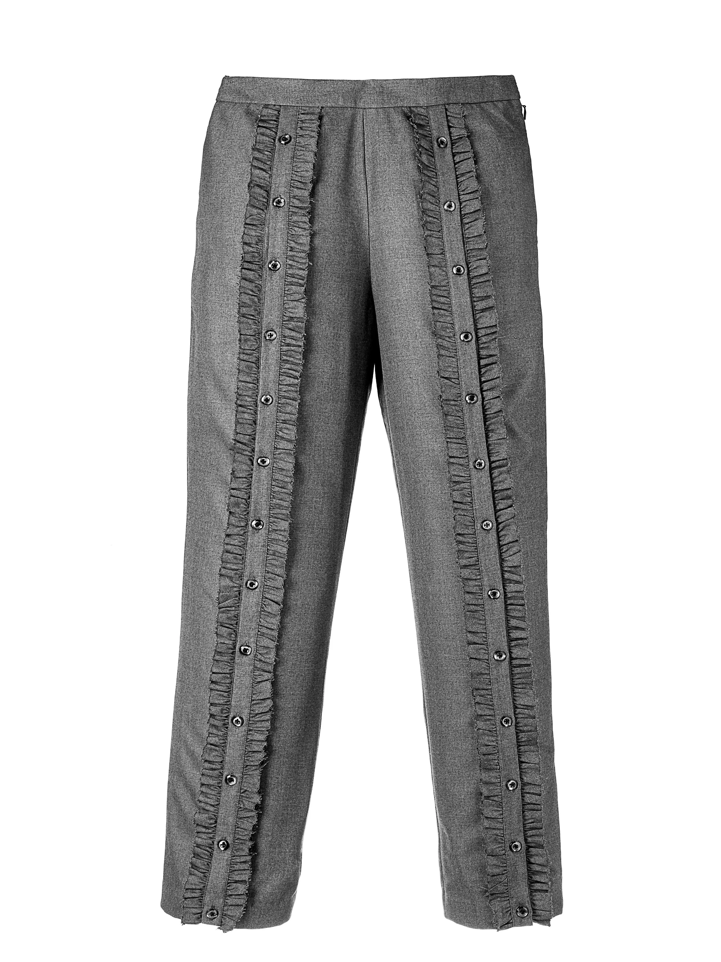 multiple pocket trousers