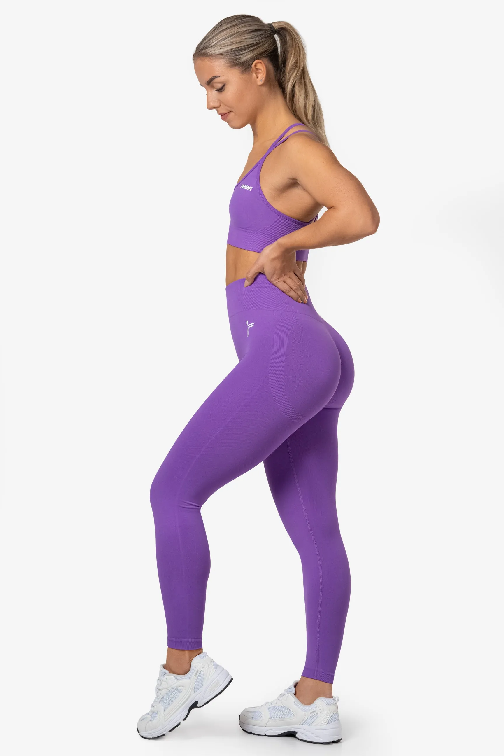 Purple Lunge Scrunch Leggings