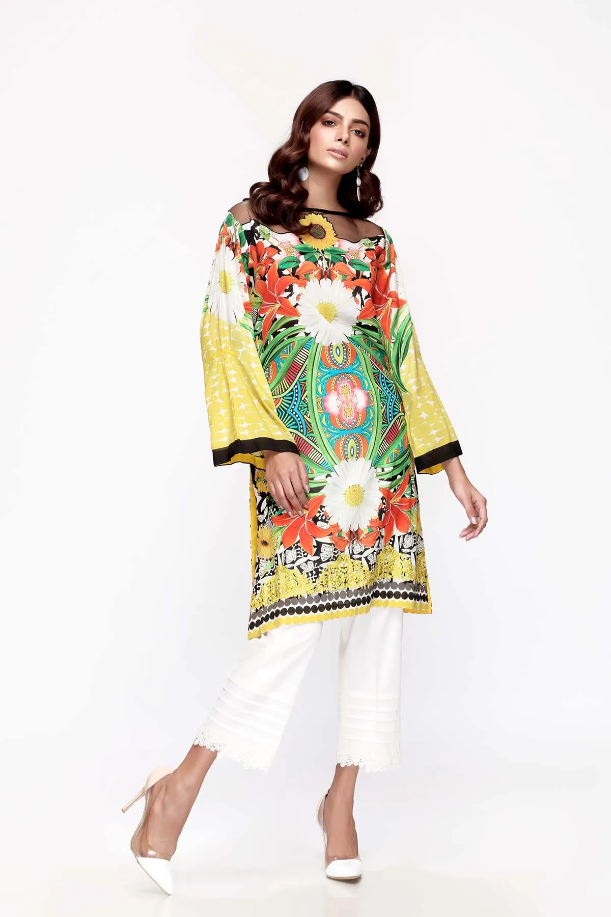 Result: Stylish Kurti in Latest Design - Kurti 016