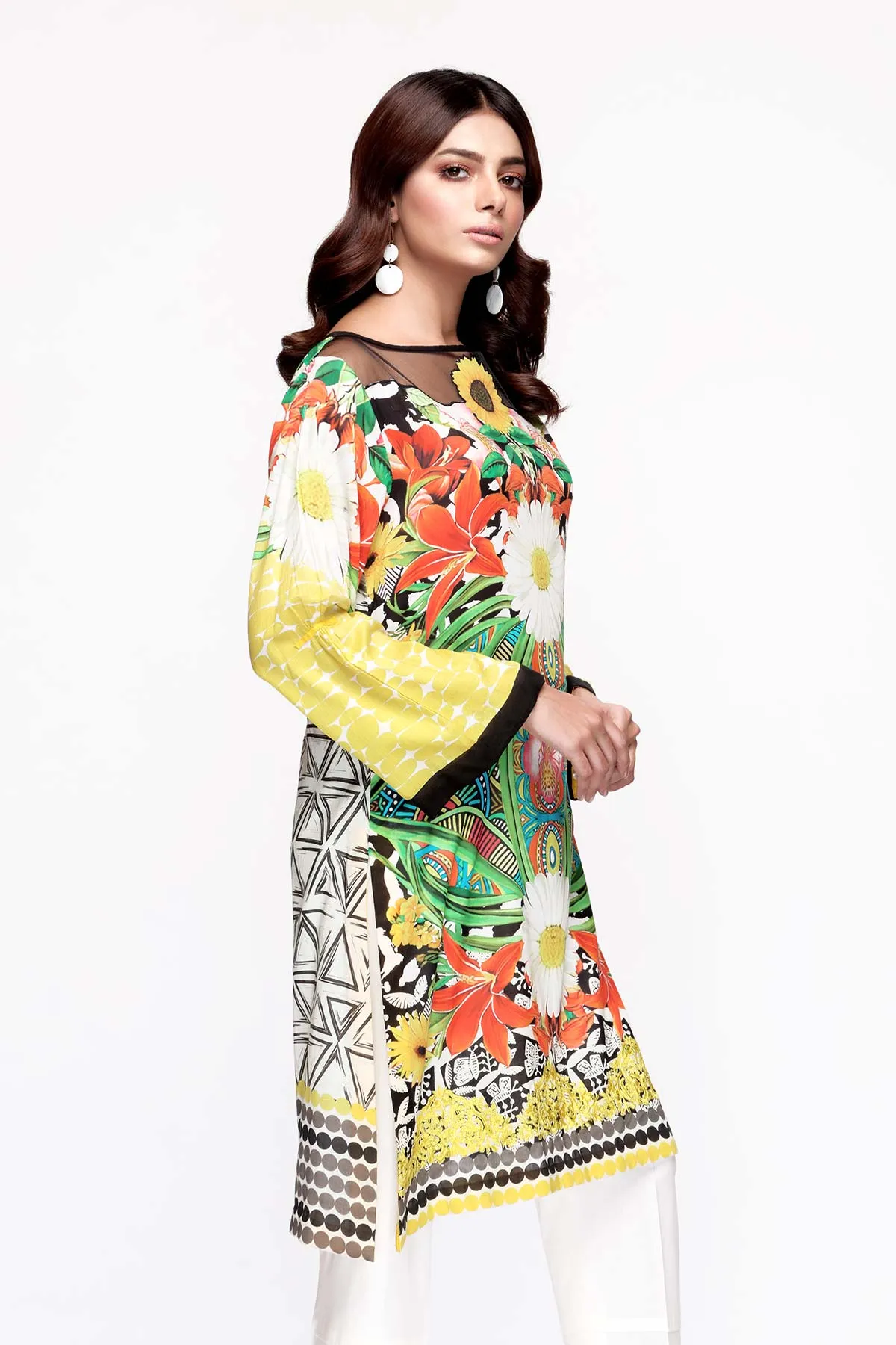 Result: Stylish Kurti in Latest Design - Kurti 016