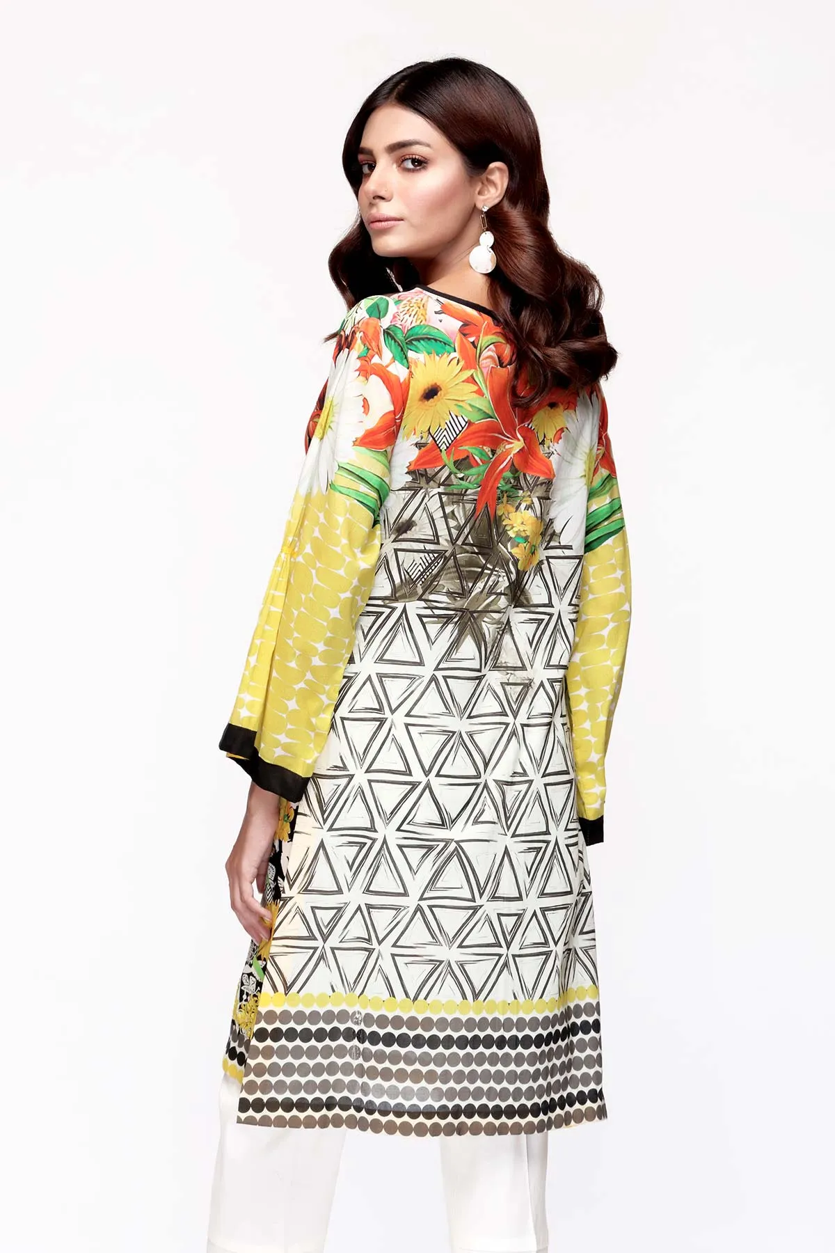 Result: Stylish Kurti in Latest Design - Kurti 016