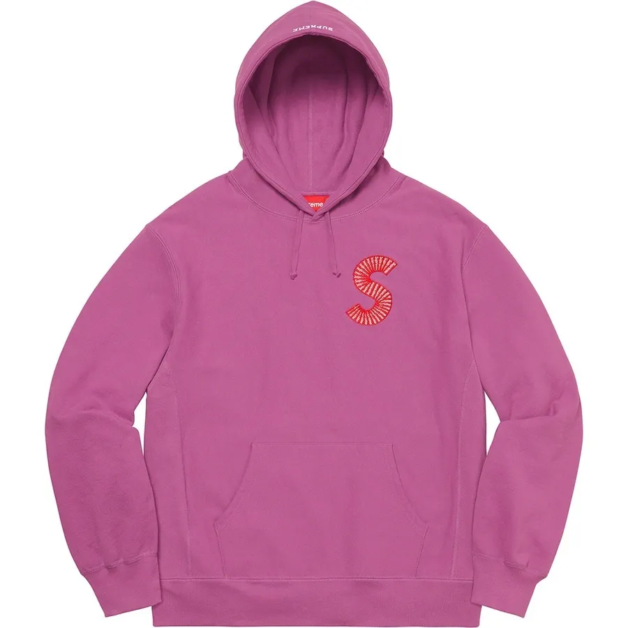 Supreme | Gender-Neutral Urban Skater Style Hoodies