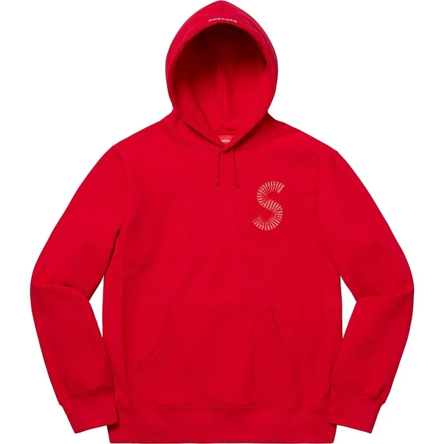 Supreme | Gender-Neutral Urban Skater Style Hoodies