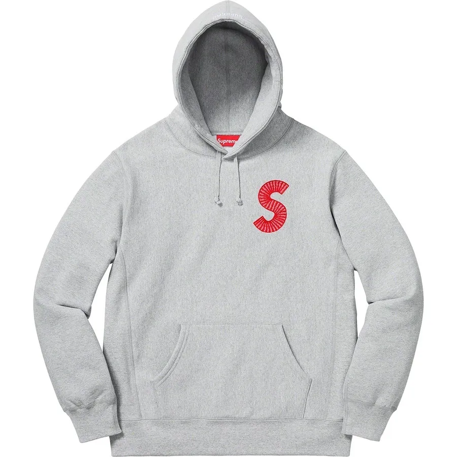 Supreme | Gender-Neutral Urban Skater Style Hoodies