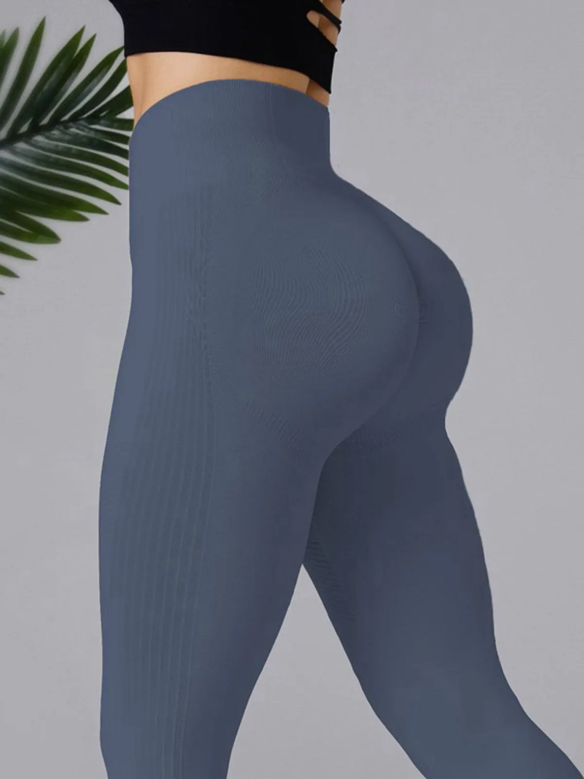 ZASUWA Female Scrunch Bum Ribbed Leggings